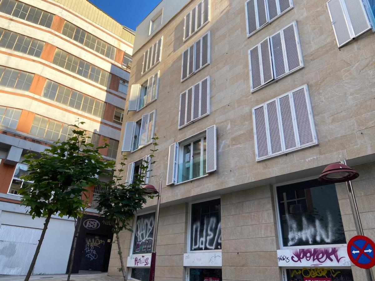 Estudio Parking Centro Puerta Del Sol Vigo Exterior photo